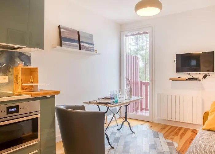 Apartman La Pergola-2 By Interhome